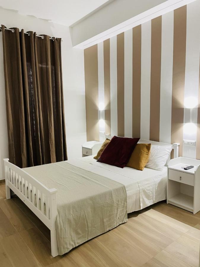 La Titina Sella Hotel Bari Buitenkant foto
