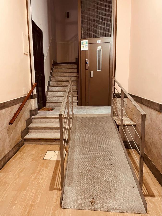 La Titina Sella Hotel Bari Buitenkant foto