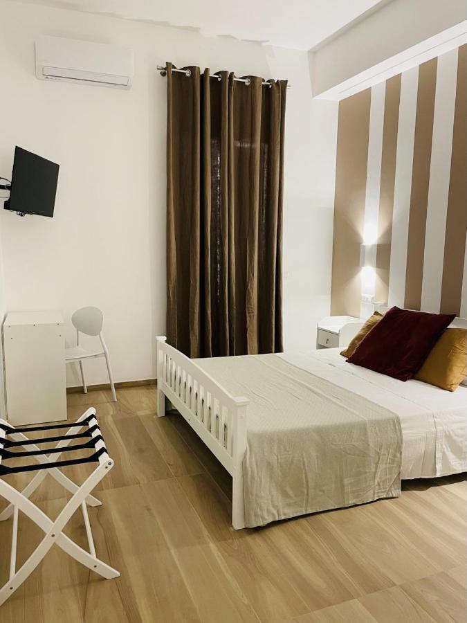 La Titina Sella Hotel Bari Buitenkant foto